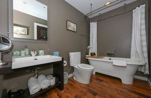 Luxury Condo in Akron Northside District - Foto 17