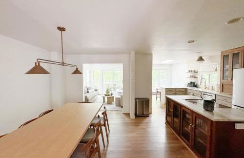 Downtown Sister Bay New Listing - Cardinal Retreat - Foto 15