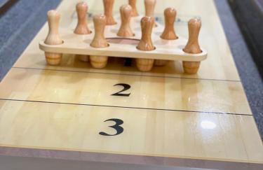 Buddha Mansion Luxury Resort - 8BR Modern, HotTub, Huge pool, Sauna, BBQ grill, Game Room - Foto 59