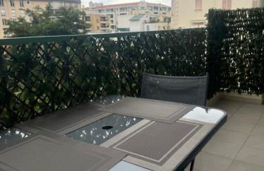 Superbe 2 pièces à 50 m de la Promenade des Anglais - Photo 3