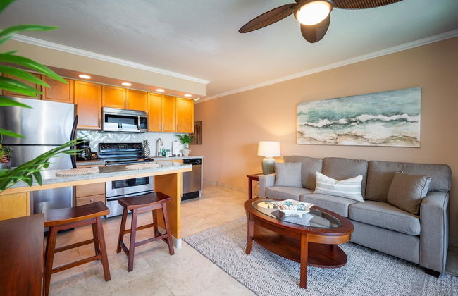 Kuleana 409 Oceanfront 1 bedroom 1 bath condo 1 Condo by RedAwning - Foto 33