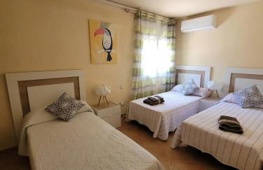 Villa Lluna Sitges 15 minutes drive from Sitges Swimming pool XXL 16 people - Foto 37