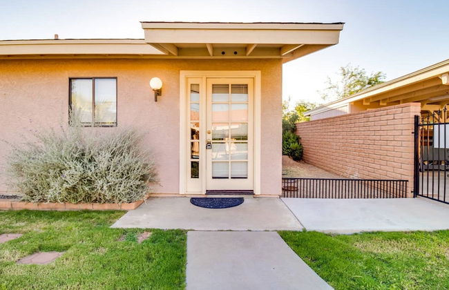 North Phoenix 6 Bedroom With Guest House & Pool! - Foto 40