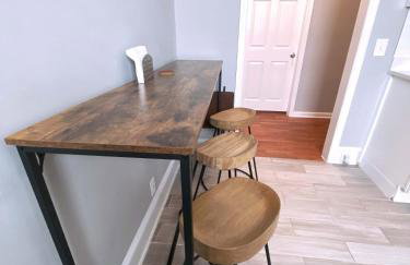 Orange Crush Cottage- Downtown Beaches & Dining - Photo 31