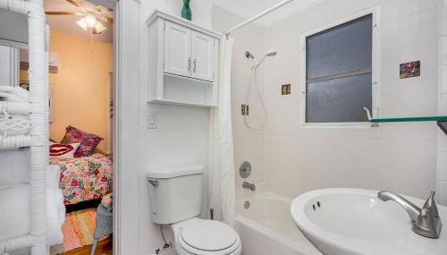 Charming 2Bd 1Bth Cottage near River - Melwood - Foto 3