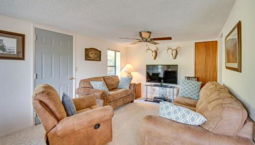 2-Level Home with Deck half Mi to Lake McConaughy! - Foto 4