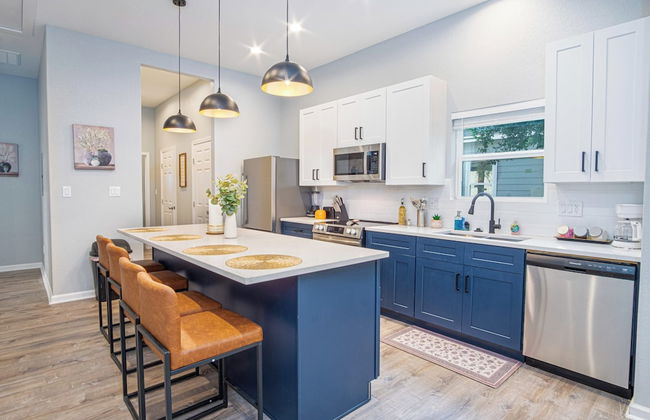 Experience Convenience w/ 4br/3ba Near Alamodome - Foto 12