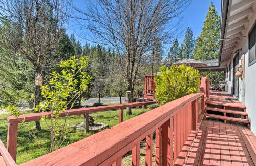 Deck and Hot Tub Rustic Groveland Home! - Foto 31