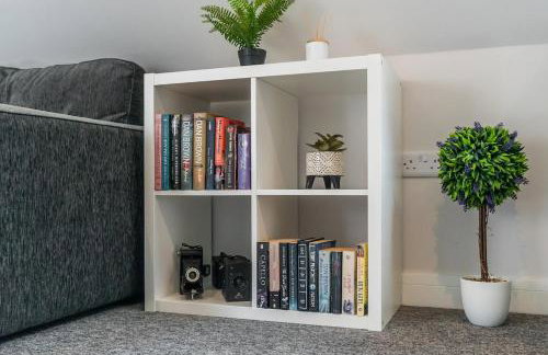 Beautiful new apartment with sheltered parking - Photo 20