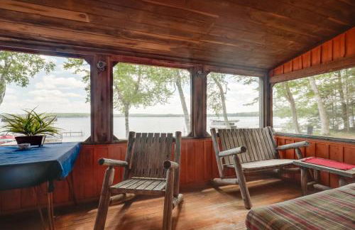 South Twin Lake Cabin with Seasonal Dock and Slip! - Foto 4