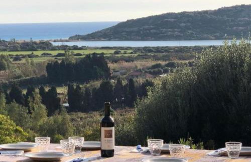 Private Pool villa with panoramic views split over 2 levels / Aircon / New Pool. - Foto 6