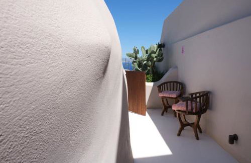 Pink Freud Villas Santorini - Photo 54