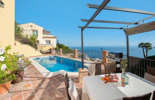 Villa Sol y Mar with heated pool and jacuzzi - Foto 1