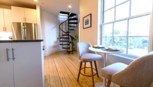 Habour Haven minutes from downtown Mystic - Foto 3