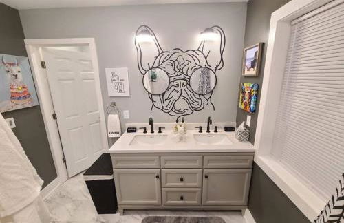 Newly Built Waterfront home w/Amazing Views - Foto 1