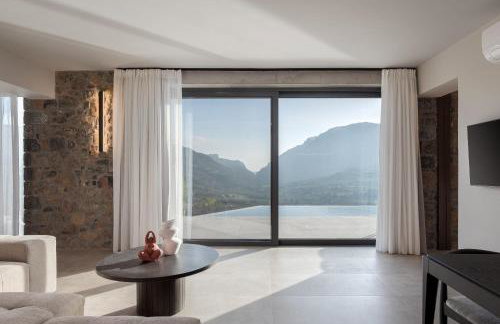 Neromai Cave Luxury Villas - Photo 56