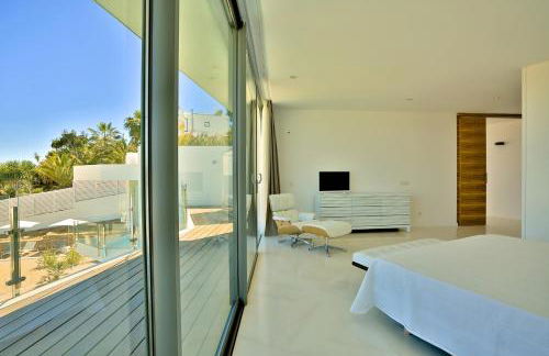 Serene Escape: Seaside Villa in Ibiza, 1001 - Foto 32