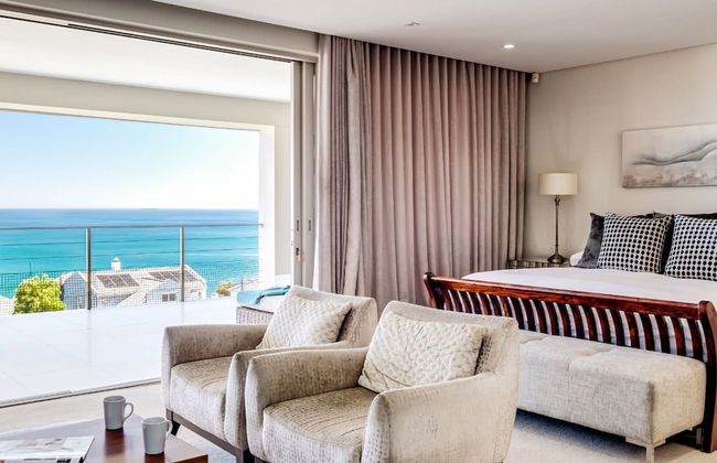 Seaside Elegance at Numa Villa - Foto 19