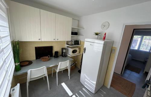 Appartement T2 Six Fours Cap Negre,1 mn à pied de la mer - Foto 10