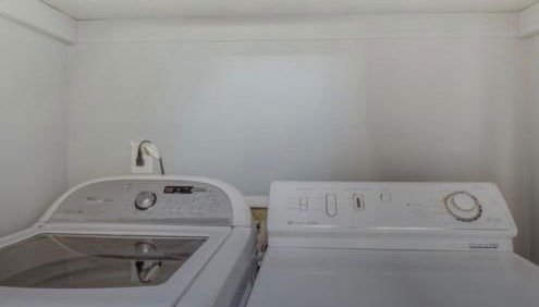 Athens home with Deck Near Sanford Stadium - Photo 5