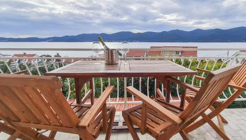 Sea-view Apartments Klara - Viganj - Foto 1