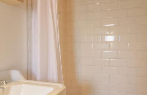 Sweetpea Cottage - Photo 14