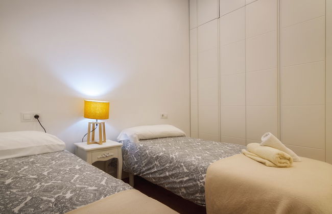 Glamour Guggenheim pinchos by URBANHOSTS - Foto 3