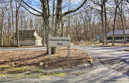 All-Season Fun! Wintergreen Resort Condo with Views - Foto 31