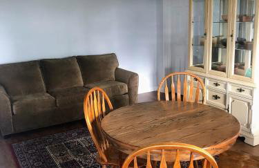 2 Bedroom Suite: Views, Private Entrance, EVchgr - Foto 6