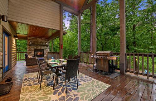 King Suite! Hot Tub, Arcade Games, L2 EV, Fire Pit, Kids Playset, Ping Pong, Dog Friendly - Foto 21