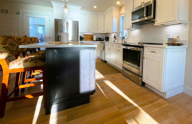 Lady of The Lake - Photo 19