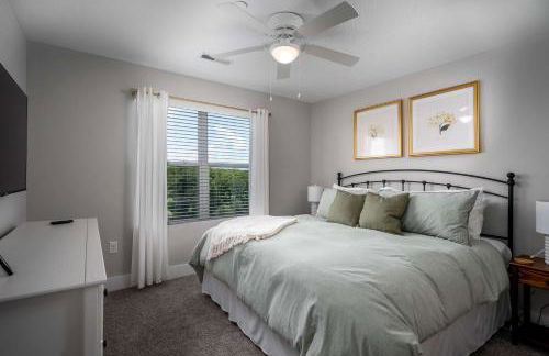 Fourth & River - Top-Floor condo with River Views - 3 King Suites - Foto 18