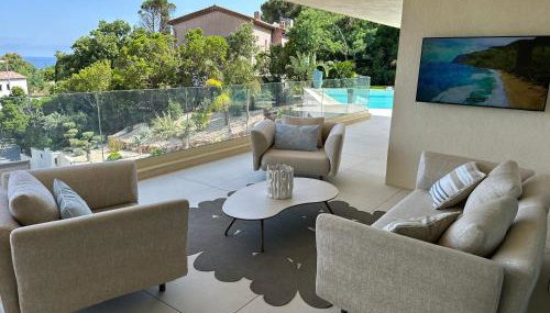 Villa Les Issambres, piscine débordement, vue mer - Foto 2