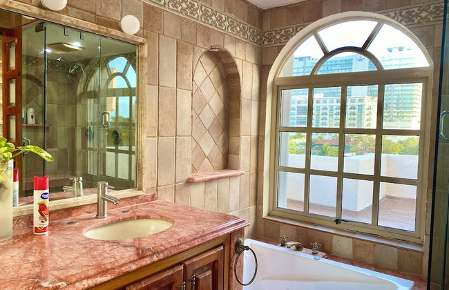 Cascada by Andiani Travel - Photo 33