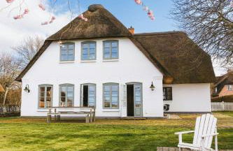 Enjoy Fresh Air In A Holiday Apartment On Föhr - Foto 1