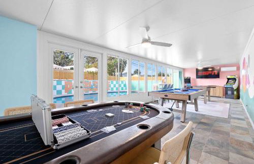Private Pool 6 MI to Clearwater Beach Fire Pit Game Room - Photo 41