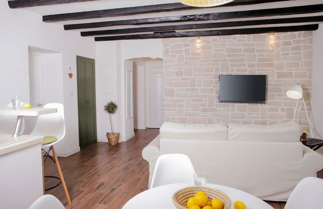 A&E Apartment - Near Cathedral of St James - Foto 8