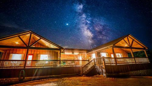 El Castell & El Castellito - 4 Cabins & 1 House - Photo 3