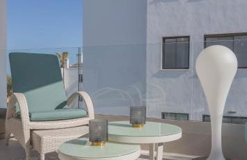 Luxury 2BR Seaviews - Santa Barbara Heights - Photo 20