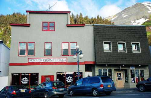 Sauerdough Lodging - Photo 1