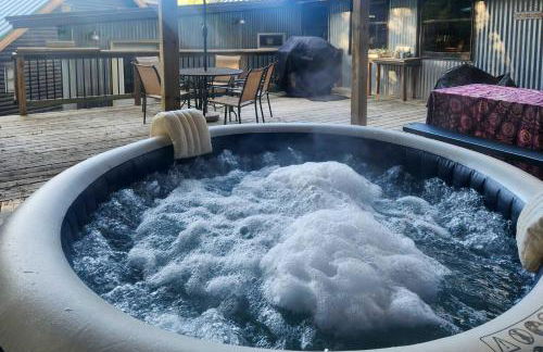 Pet-Friendly Outdoor Paradise with Grill, Decks - Foto 43