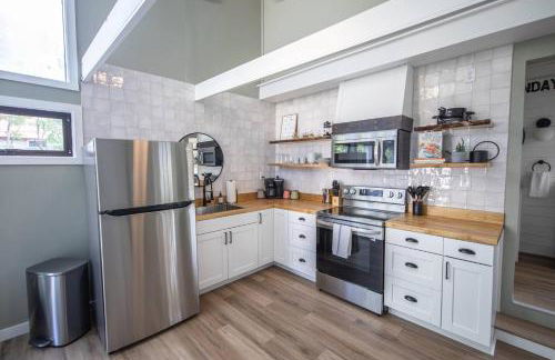 Unwind at this Modern Bethel Village Escape - Foto 4