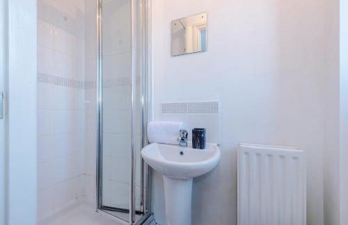 Saint Helens Spacious 3BR Olive Suite Sleeps 7 - Foto 20