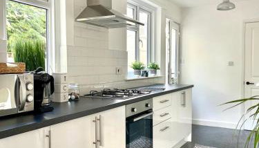 Spacious 4-Bed Home Near Cambridge City Centre - Foto 2