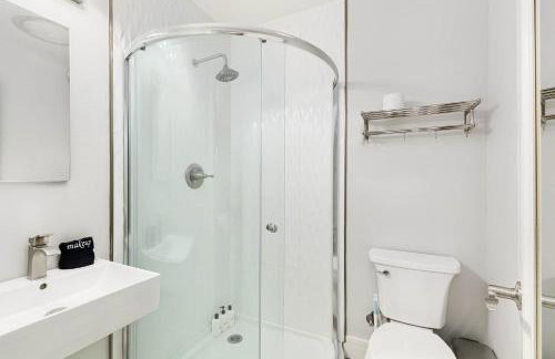 Marbella Lane Impeccable 3BR Delightful Escape - Foto 25