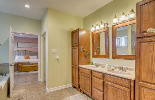 Saltwater Pool! Epic Galveston Bay Group Getaway! - Foto 27