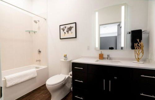 CHIC Modern Nashville Condo POOL, PATIO, PARKING - Foto 20