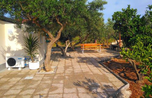 Manora guest pool house Sucuraj - Foto 40