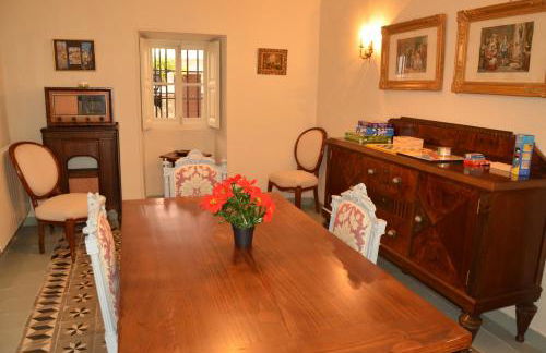 La Antigua, casa céntrica, amplio patio, piscina y barbacoa - Foto 8