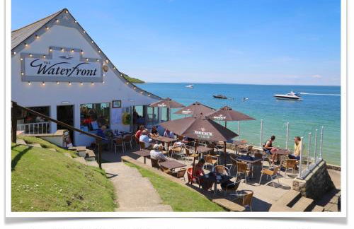 BAYVIEW self-catering coastal bungalow in rural West Wight - Photo 28